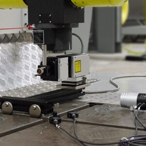 CARTO-Renishaw Iberica España 2 La nueva versión del software CARTO proporciona un alcance de medición ilimitado al calibrador multi-eje XM-60