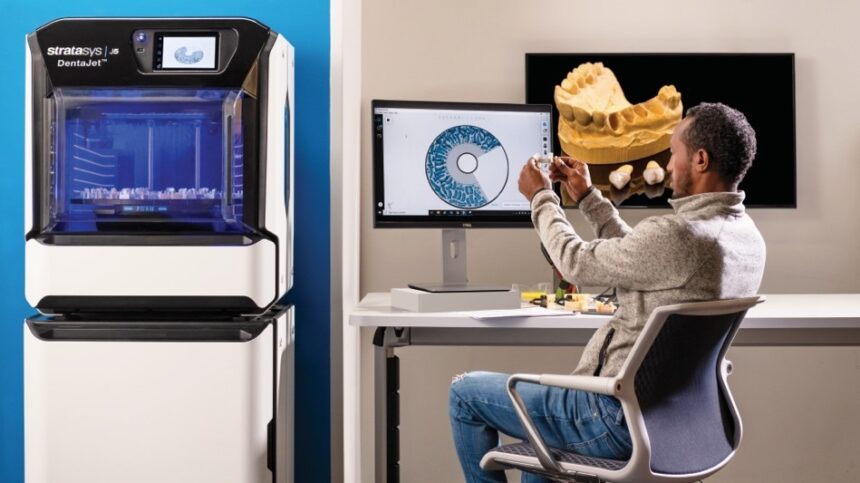 Stratasys presenta la impresora 3D J5 Dentajet destinada a atender la creciente demanda de soluciones dentales