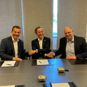Siemens y Acciona reafirman por quinto año consecutivo su alianza tecnológica